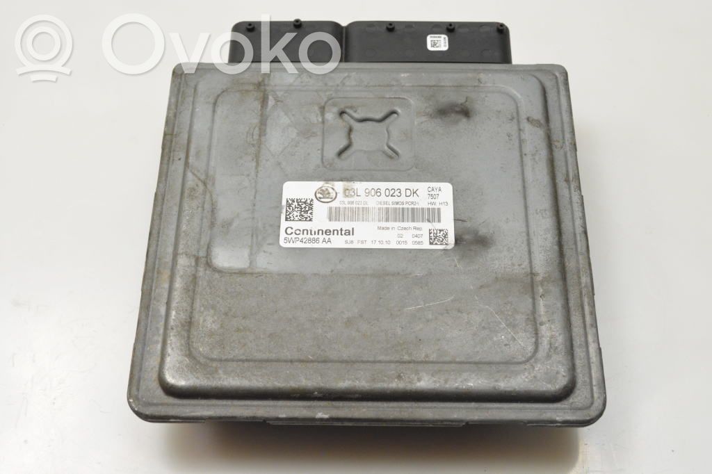 Skoda Fabia Mk2 (5J) Engine control unit/module 