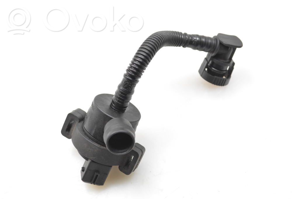 Solenoidinis vožtuvas   7551262