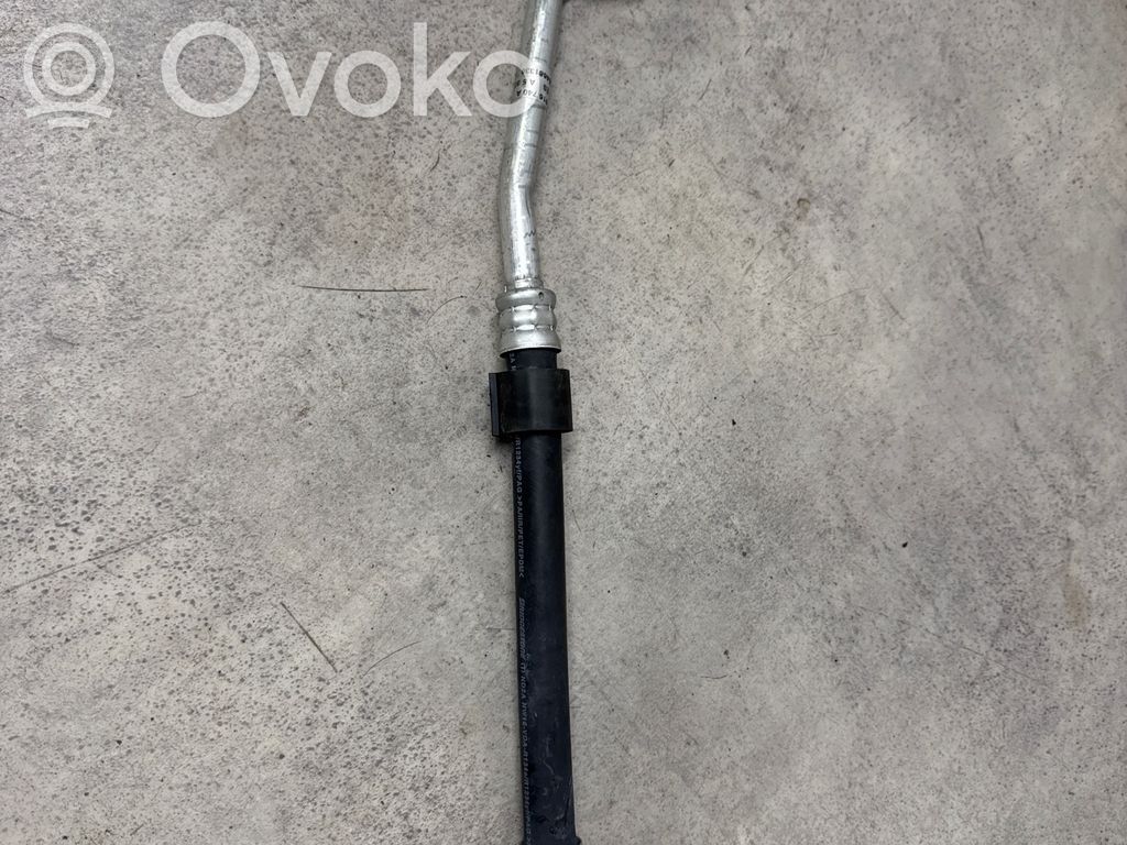 Audi e-tron Ilmastointilaitteen putki (A/C) 