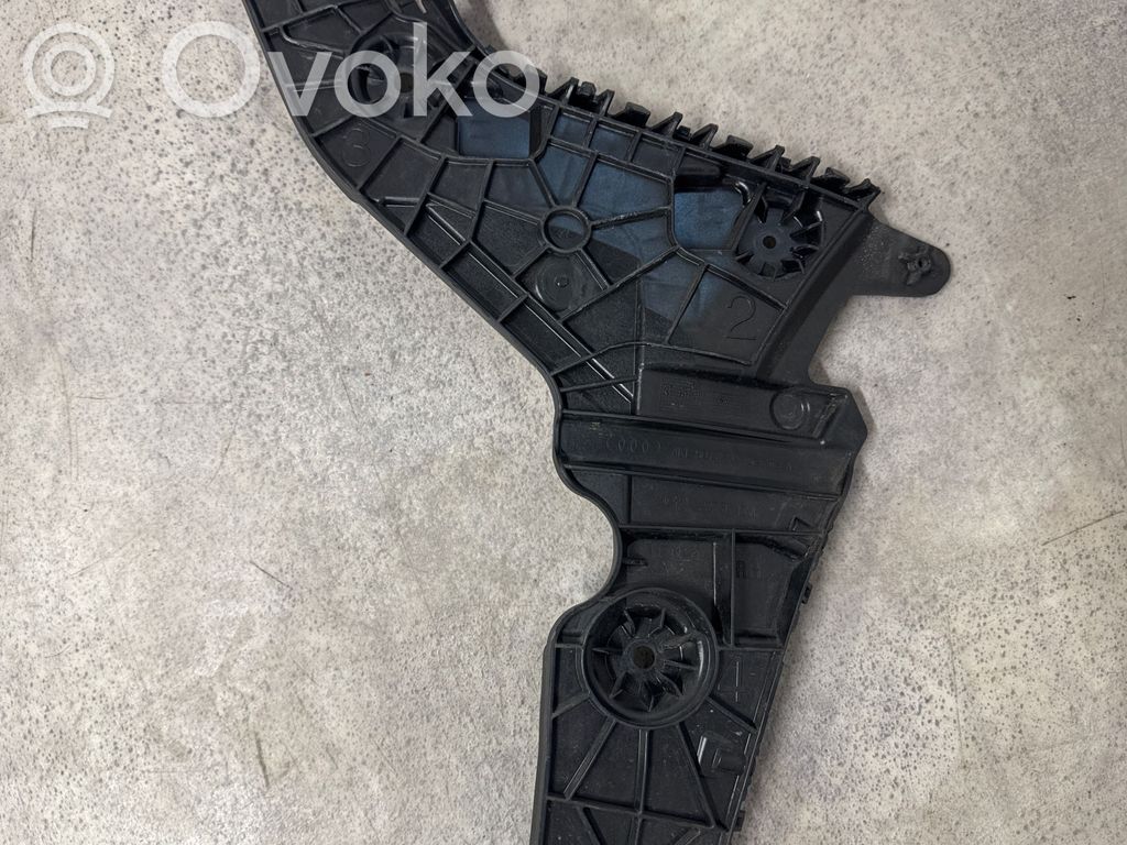 Audi e-tron Takapuskurin kannake 