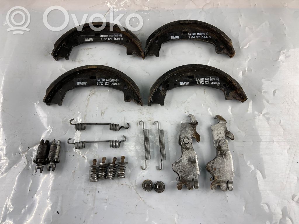 BMW 1 E81 E87 Muut seisontajarrun osat 