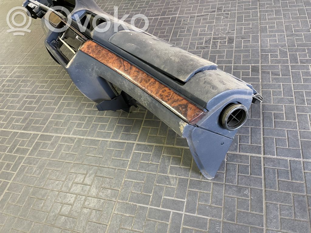 BMW 5 E39 Panelė 