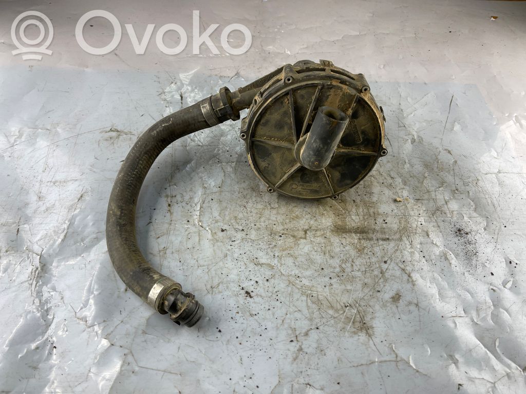BMW 3 E46 Secondary air pump 