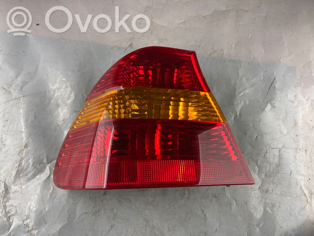 BMW 3 E46 Galinis žibintas kėbule 