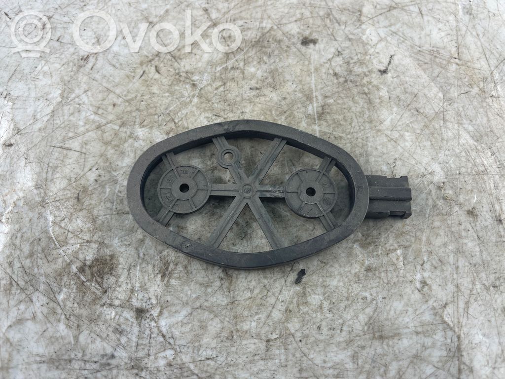 Audi A8 S8 D3 4E Aerial GPS antenna 