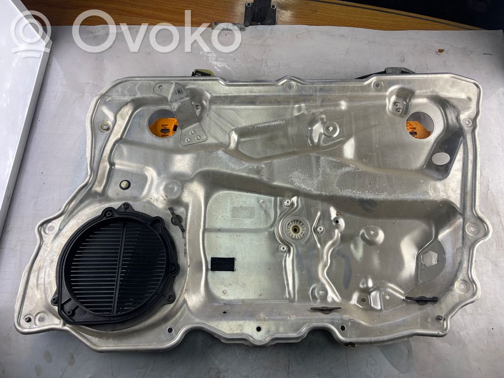 Audi A8 S8 D3 4E Mecanismo para subir la puerta delantera sin motor 