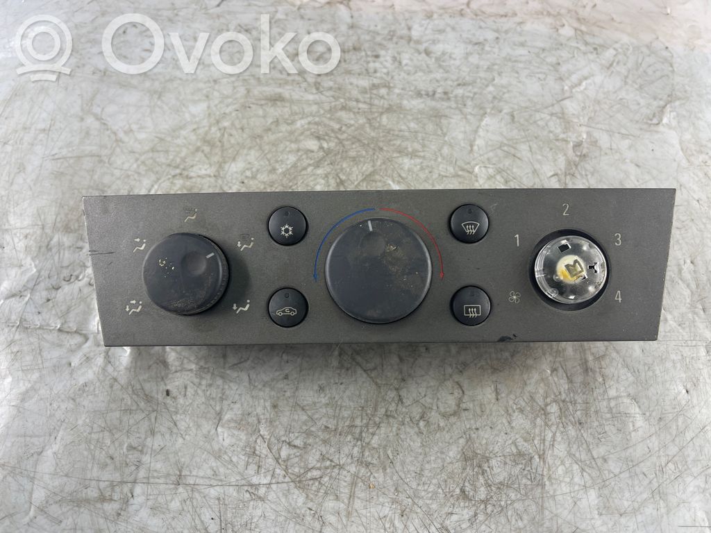 Opel Vectra C Climate control unit 