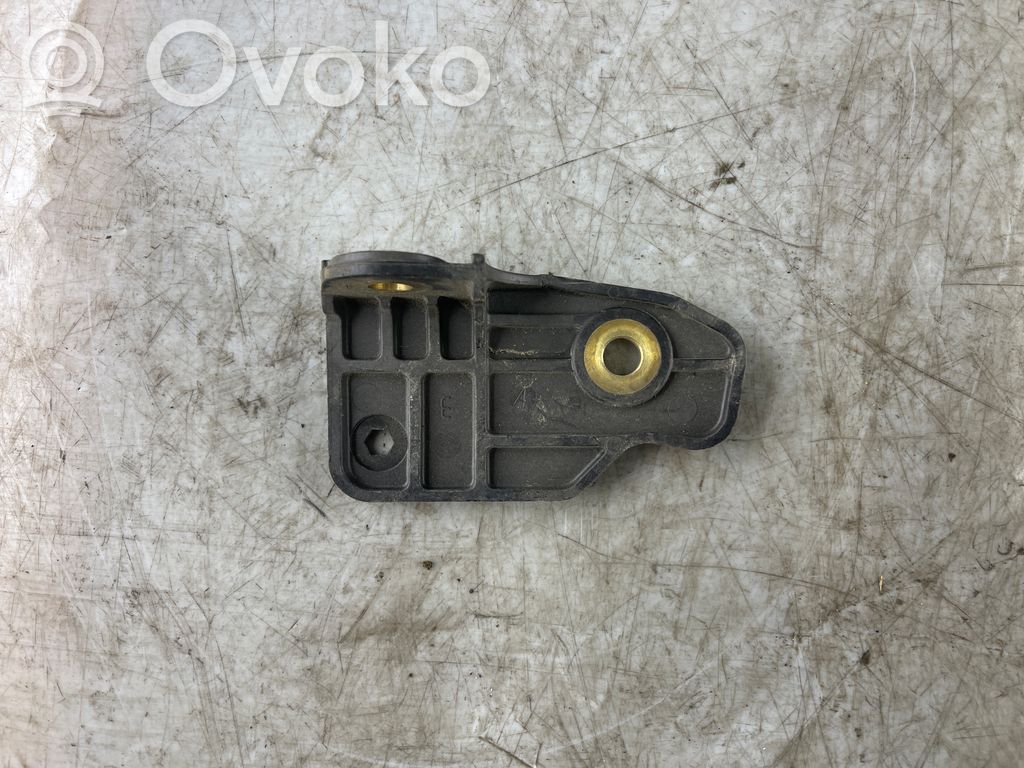 Opel Astra H ABS-pumpun kiinnike 