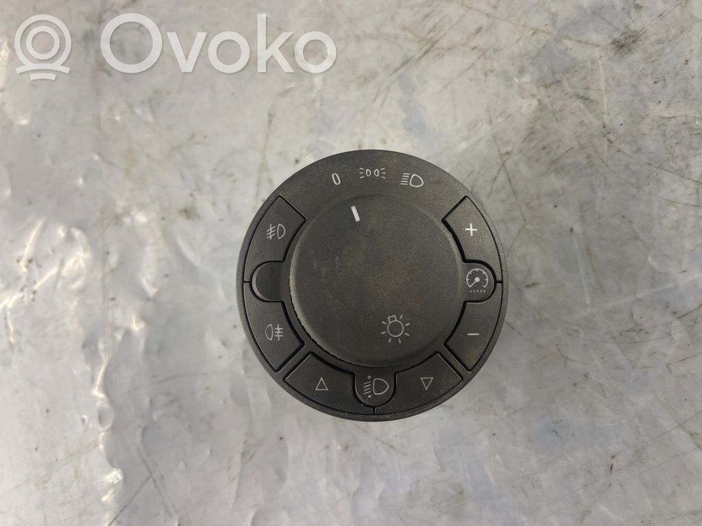 Opel Corsa D Light switch 