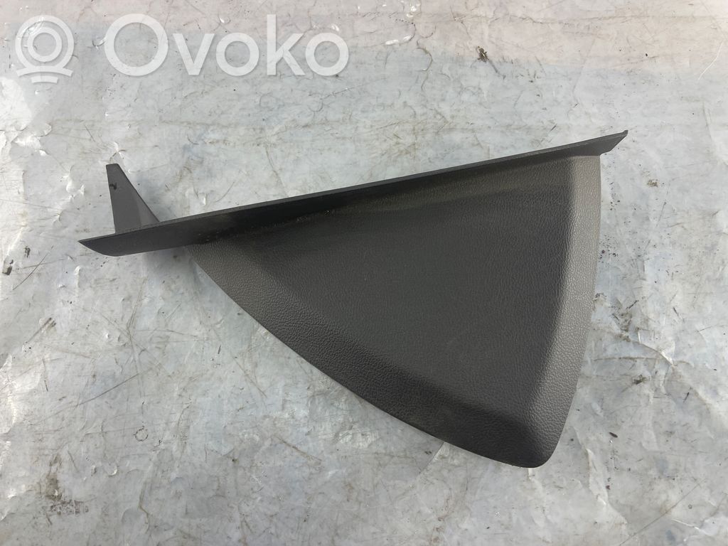Ford Focus Moldura del extremo lateral de panel 