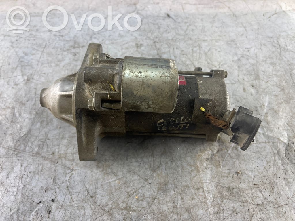 Toyota Corolla E120 E130 Starteris 