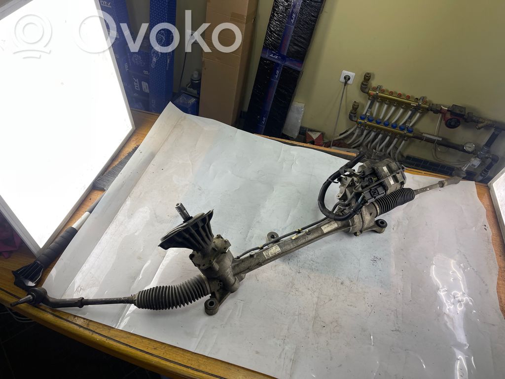 Volvo V40 Vairo kolonėlė 