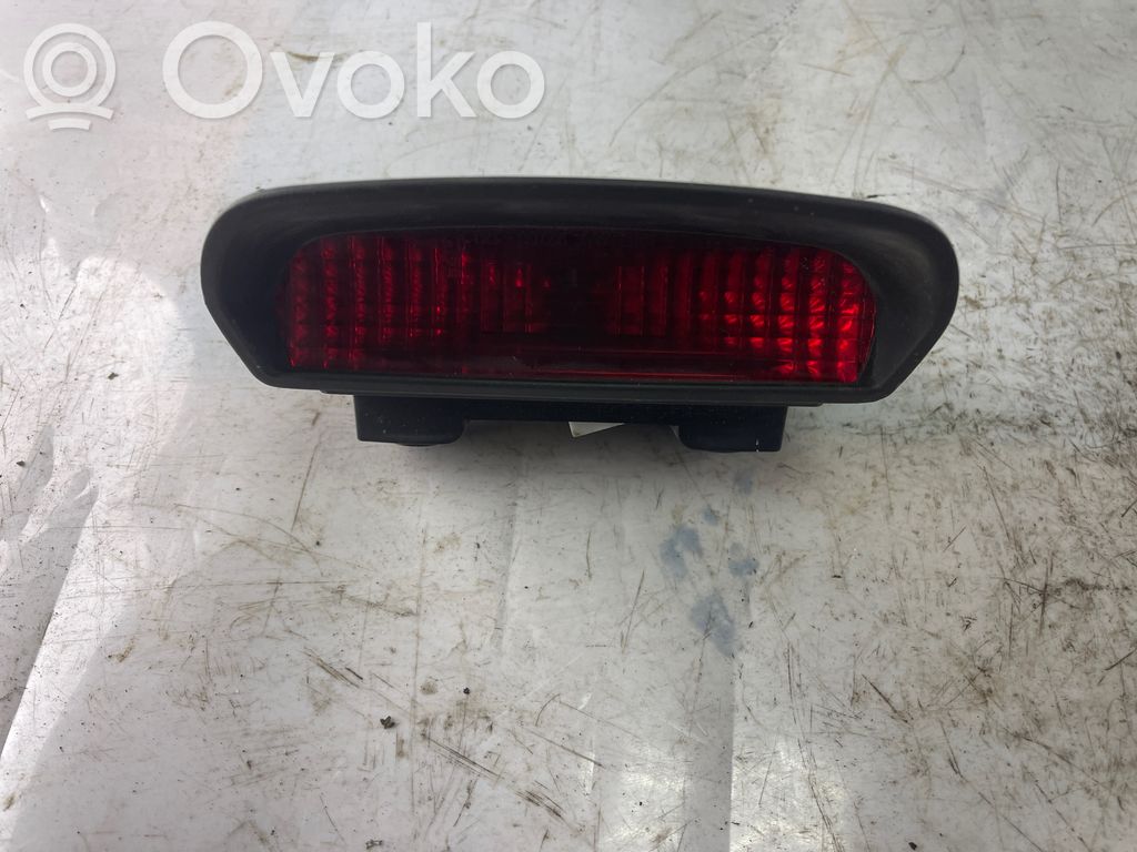 Hyundai Matrix Kolmas/lisäjarruvalo 