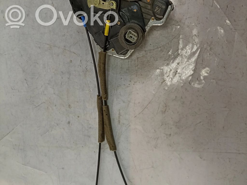 Toyota Corolla Verso AR10 Cerradura de puerta delantera 