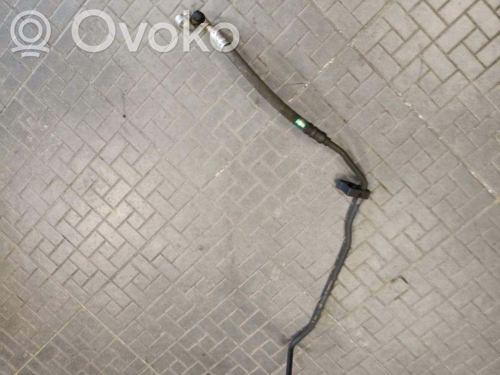 BMW 3 E46 Air conditioning (A/C) pipe/hose 