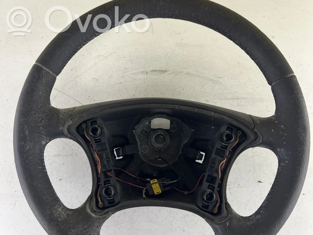 Peugeot 807 Steering wheel 