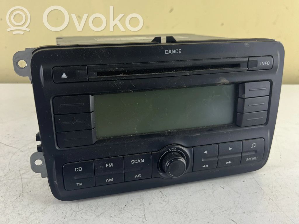 Skoda Fabia Mk2 (5J) Unité principale radio / CD / DVD / GPS 