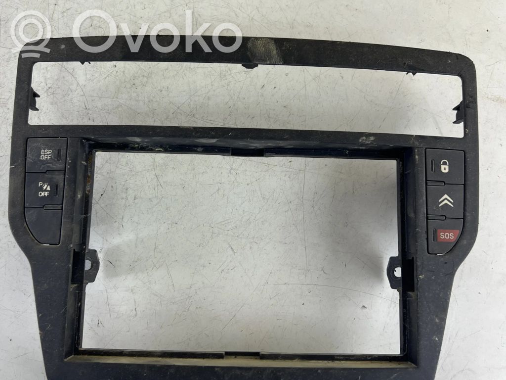 Citroen C5 Radio/GPS head unit trim 