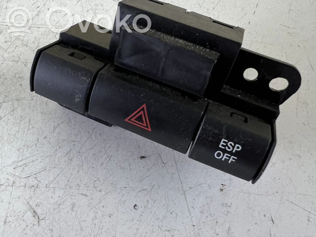 Chrysler Grand Voyager V Hazard light switch 