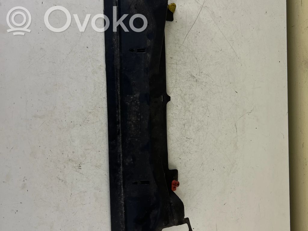 BMW 3 E46 Устройство (устройства) для отвода воздуха 