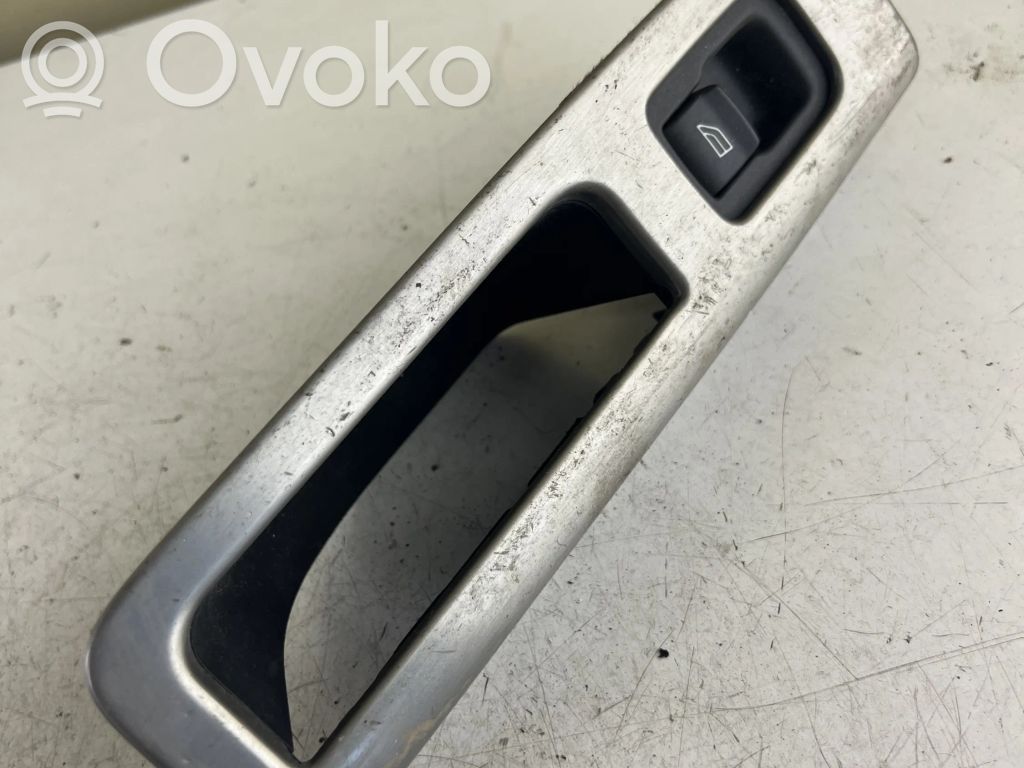 Volvo V50 Electric window control switch 