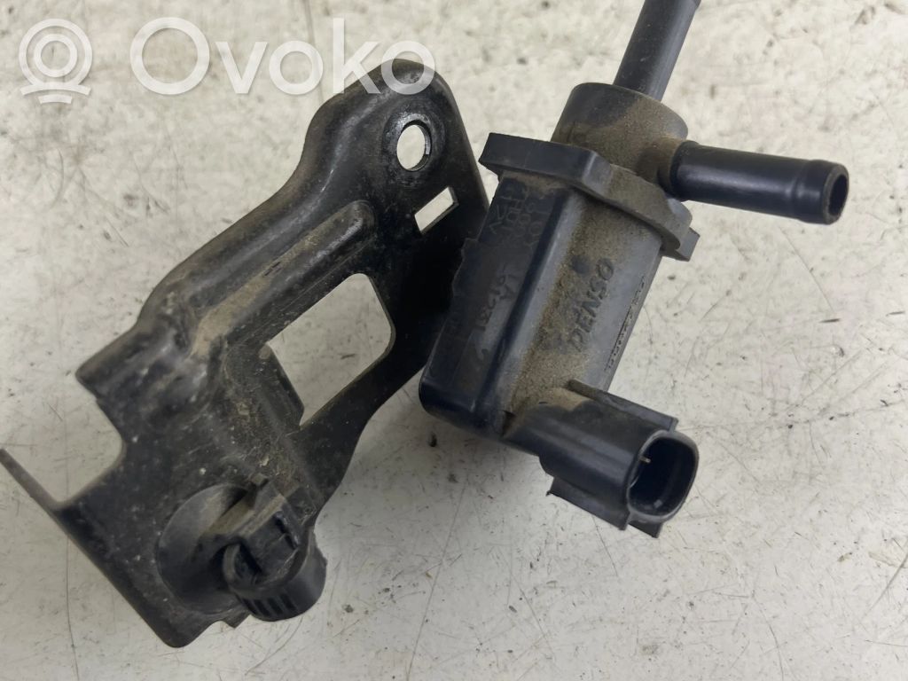 Toyota Yaris Válvula de vacío 