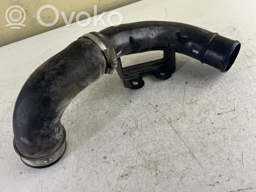 Mitsubishi Colt Schlauch / Leitung Ladeluftkühler 