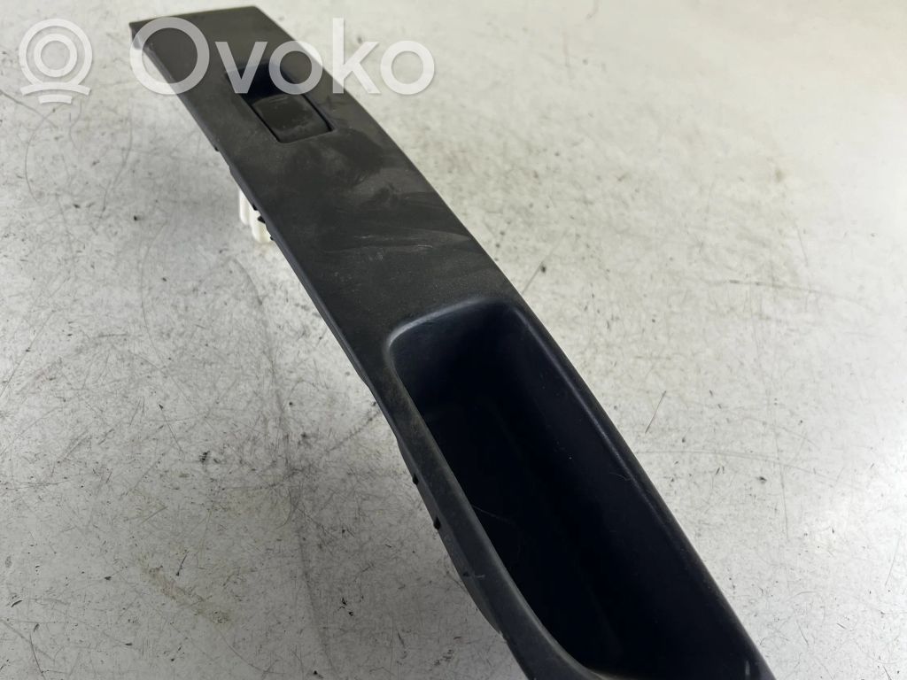Nissan Micra Electric window control switch 