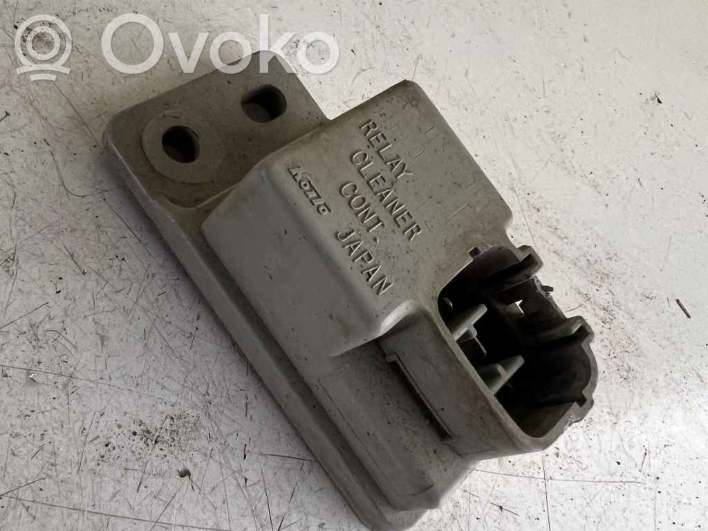 Subaru Outback Window washer relay 