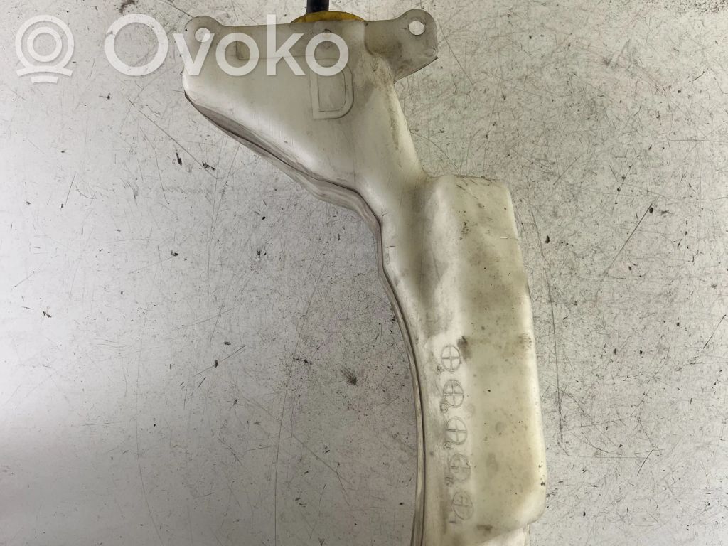 Subaru Outback Aušinimo skysčio išsiplėtimo bakelis 