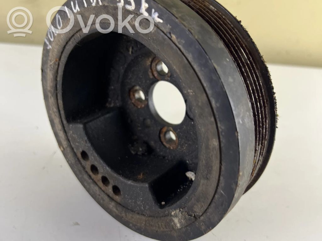 Volkswagen Polo IV 9N3 Kampiakselin vauhtipyörä 