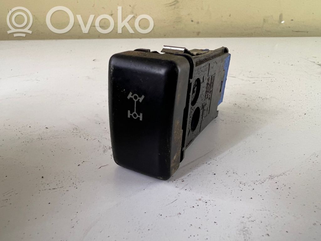 Opel Frontera B Differential lock switch 
