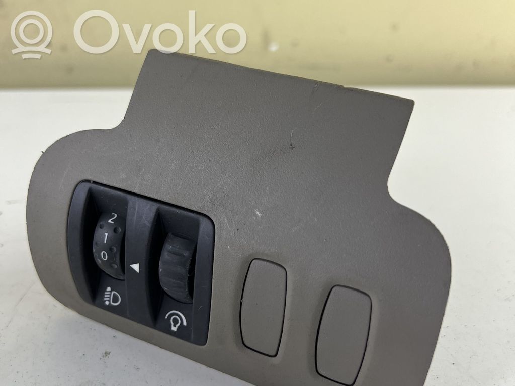 Renault Scenic II -  Grand scenic II Headlight level height control switch 