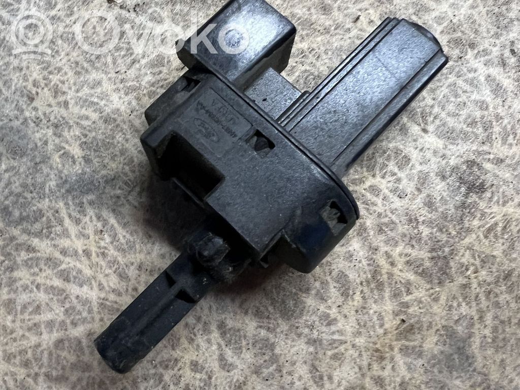 Volvo C30 Clutch pedal sensor 