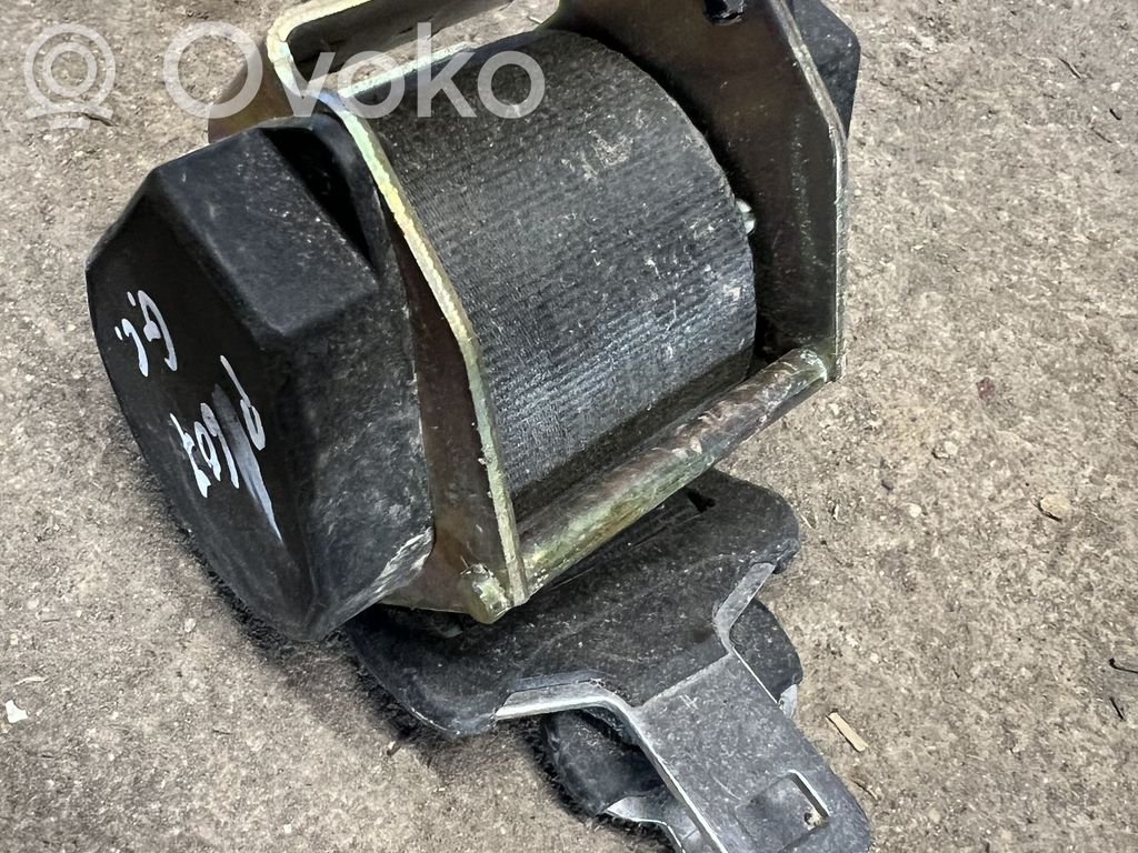 Peugeot 607 Cinturón trasero 
