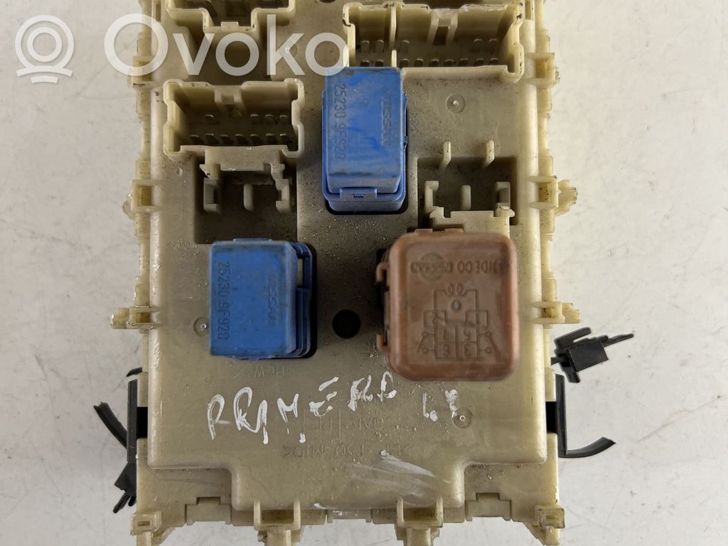 Nissan Primera Fuse module 