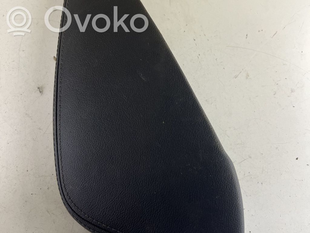 Nissan Qashqai Inny elementy tunelu środkowego 
