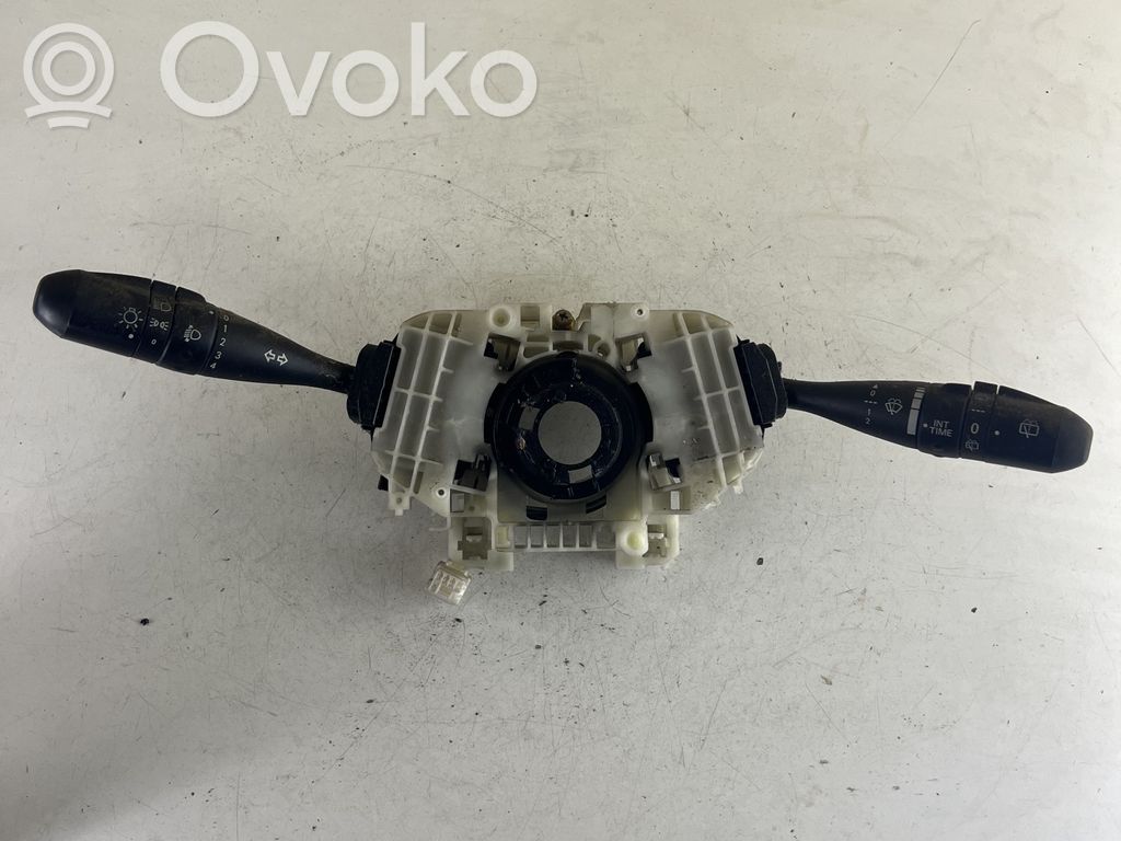 Mitsubishi Colt Wiper turn signal indicator stalk/switch 