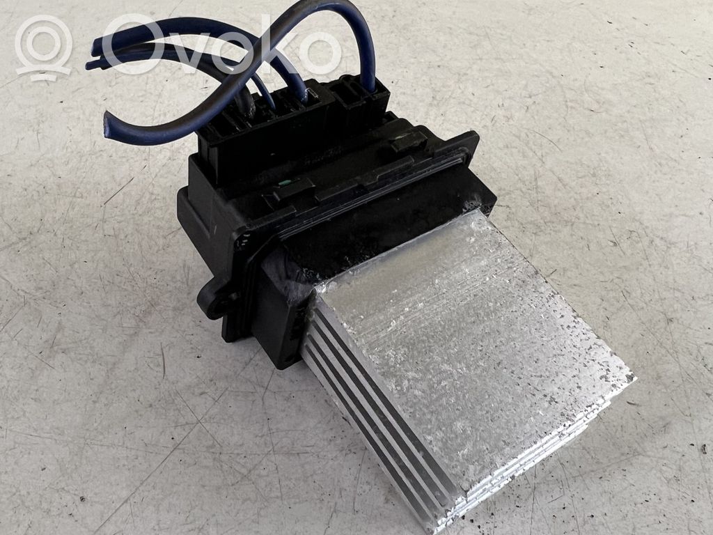 Dodge Nitro Heater blower motor/fan resistor 