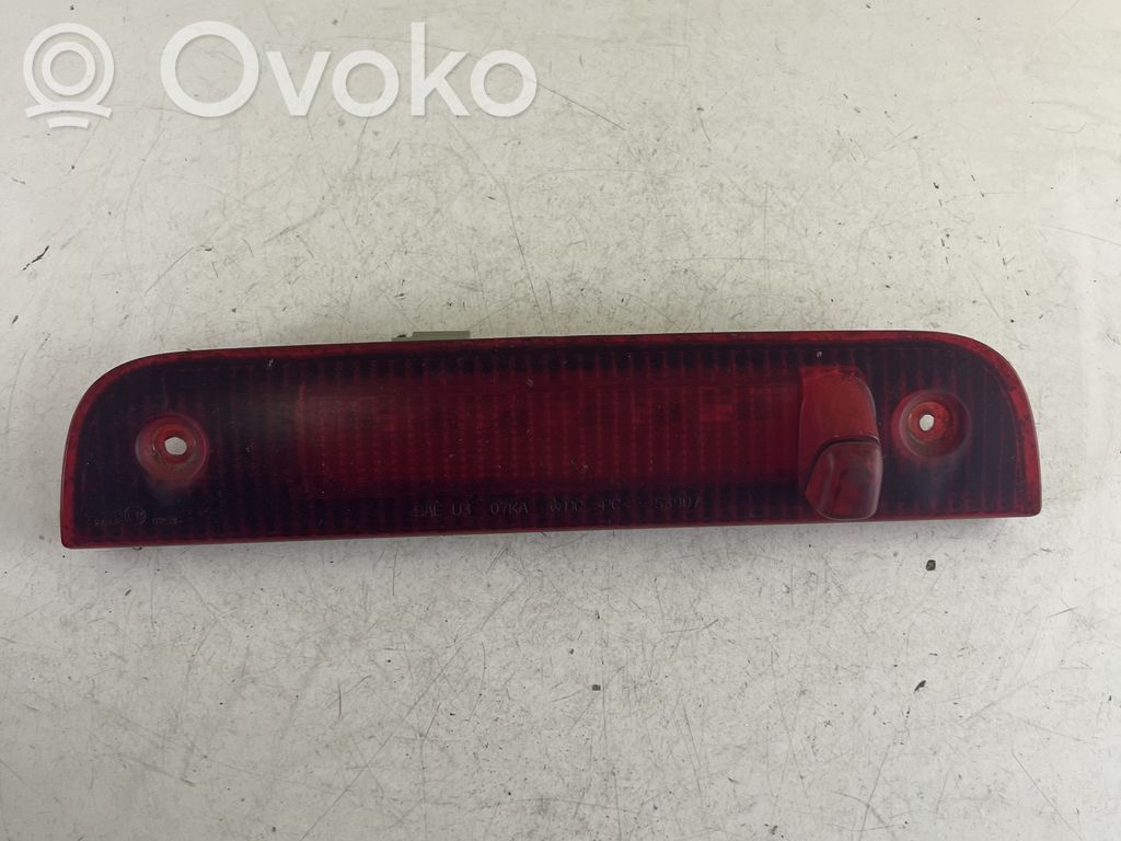 Dodge Nitro Third/center stoplight 