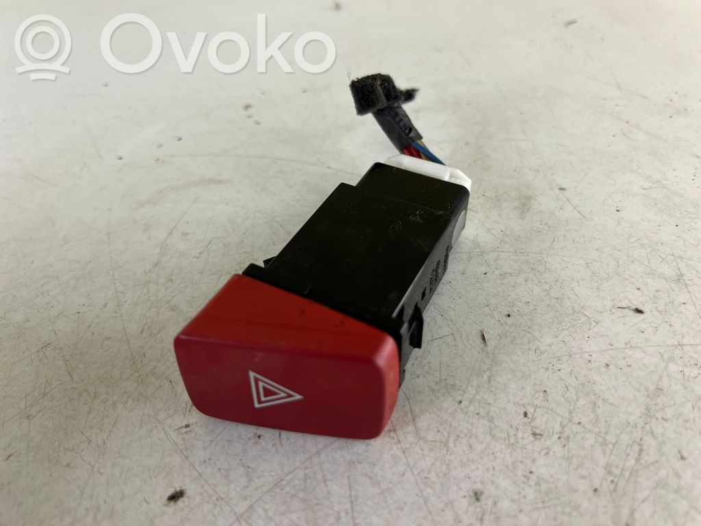 Przycisk świateł awaryjnych   937902E000,937902E00,937902000