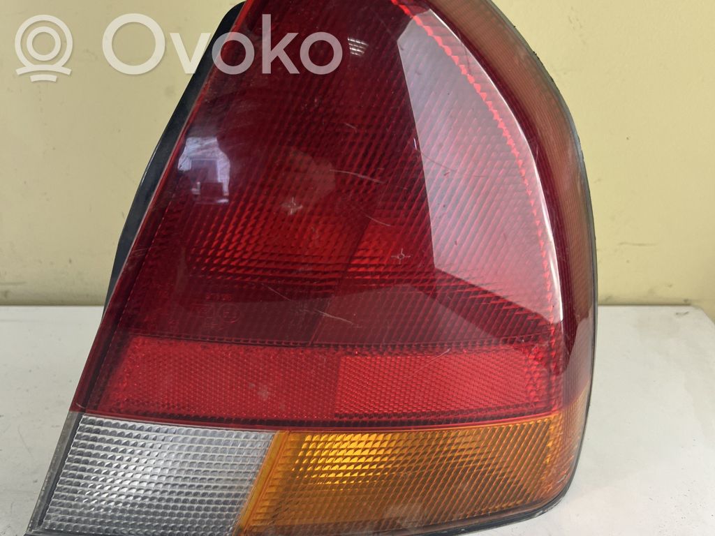 Mitsubishi Carisma Takavalot 