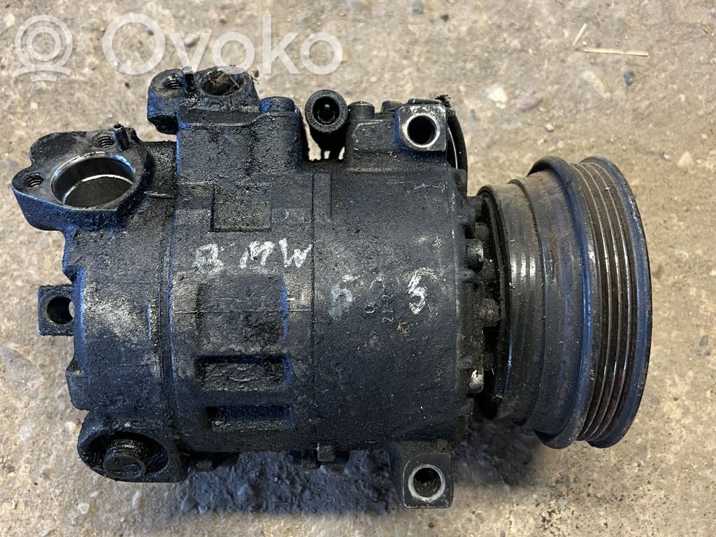 BMW 5 E39 Air conditioning (A/C) compressor (pump) 