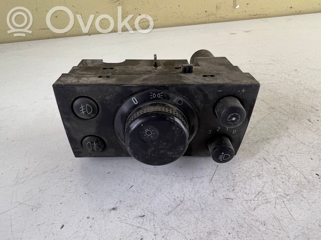 Opel Meriva A Interruptor de luz 