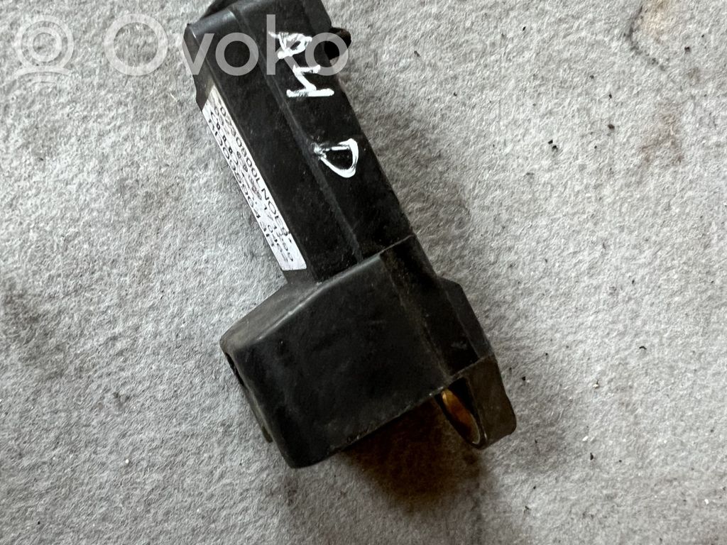 Audi A4 S4 B6 8E 8H Airbag deployment crash/impact sensor 