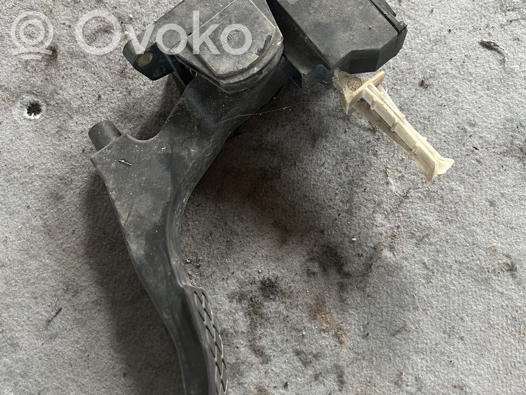 Volkswagen Bora Pedał gazu / przyspieszenia 