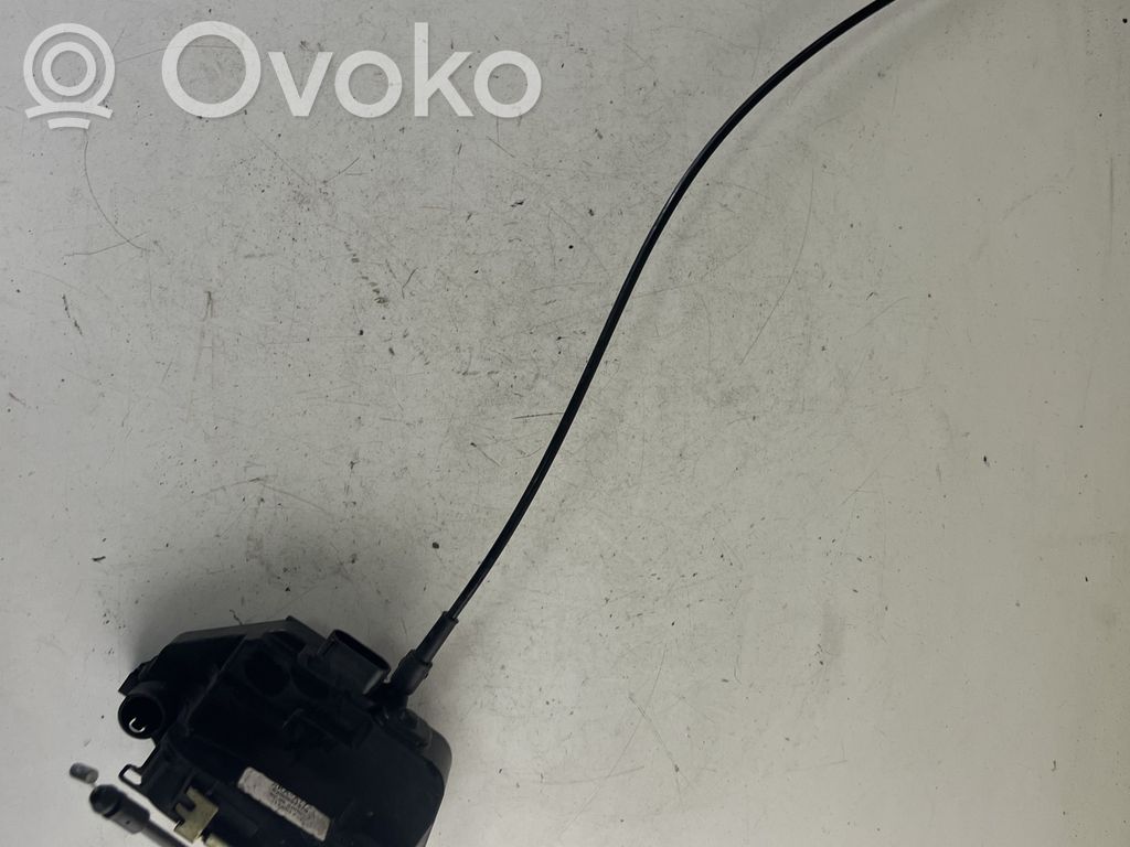 Renault Megane II Front door lock 