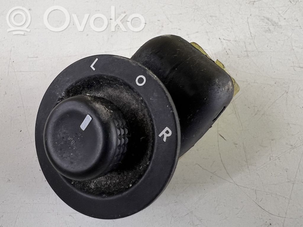 Jeep Compass Wing mirror switch 