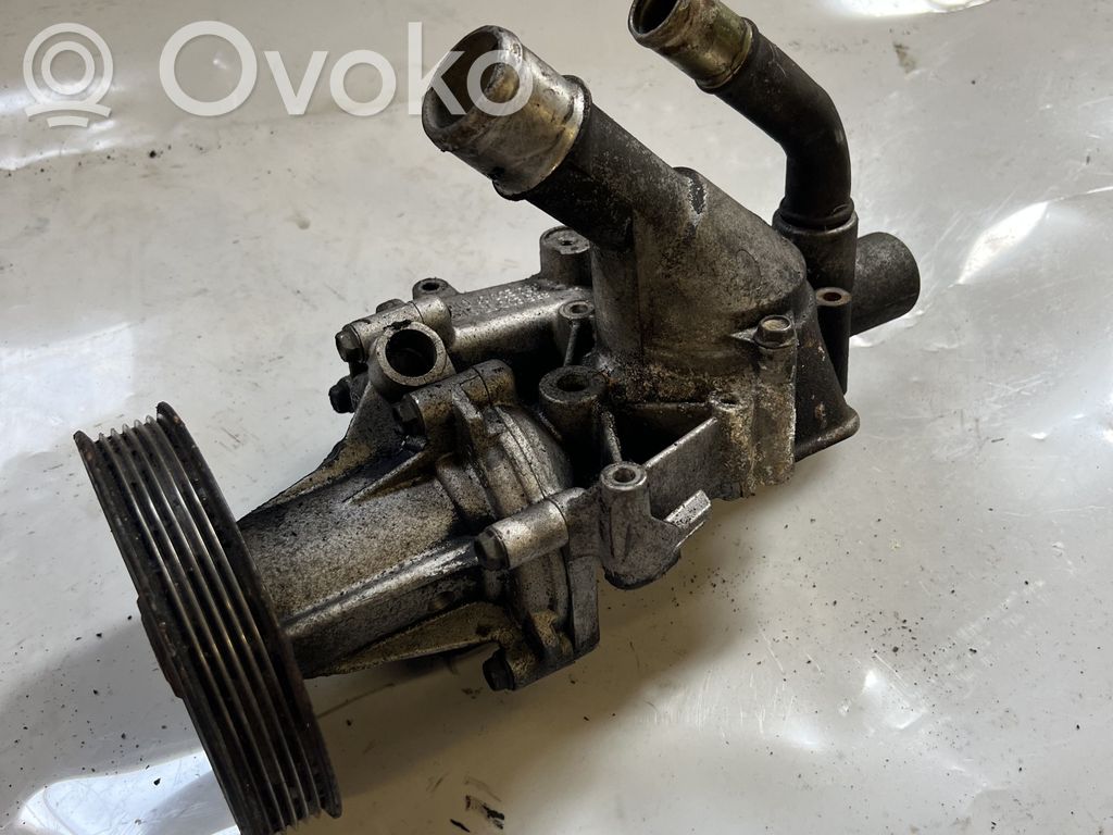 SsangYong Kyron Bomba de agua 