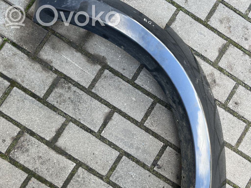 Dodge Nitro Aizmugurējā arka 